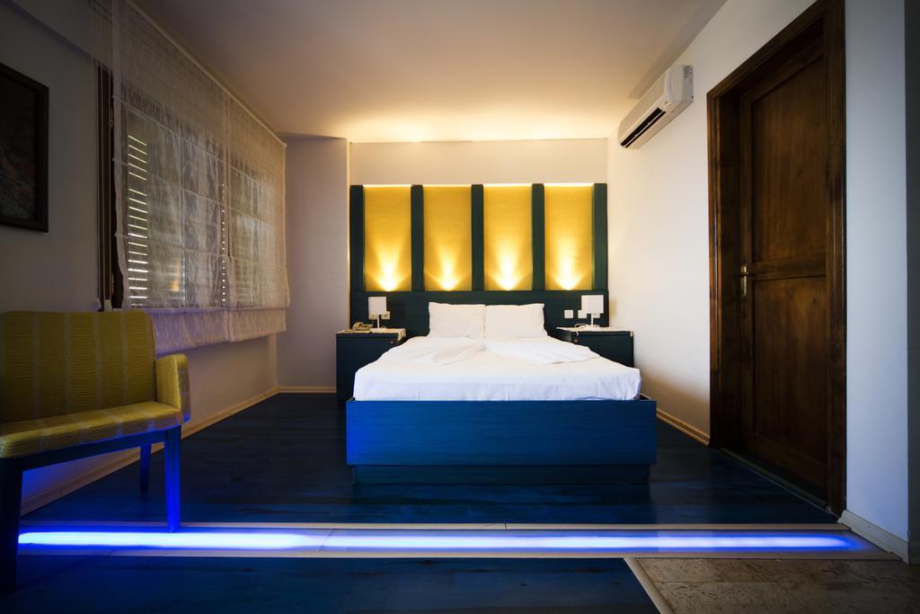 Apollon Hotel Bozcaada Szoba fotó